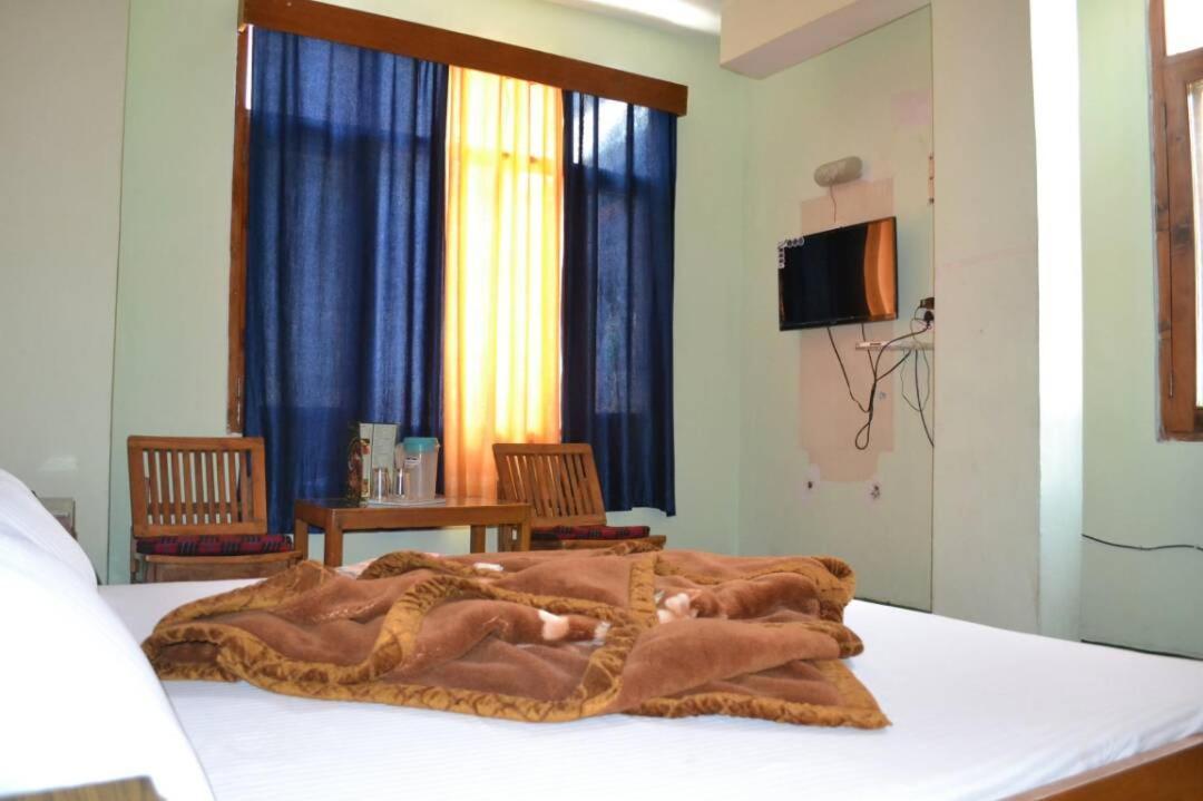 Hotel Seagull Манали Экстерьер фото